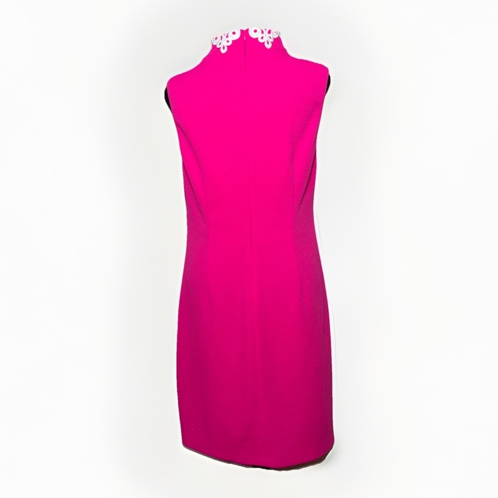 Vince Camuto Sleeveless Sheath Dress Size 8‎ V-Neck Hot Pink Swirl Applique - Picture 4 of 6